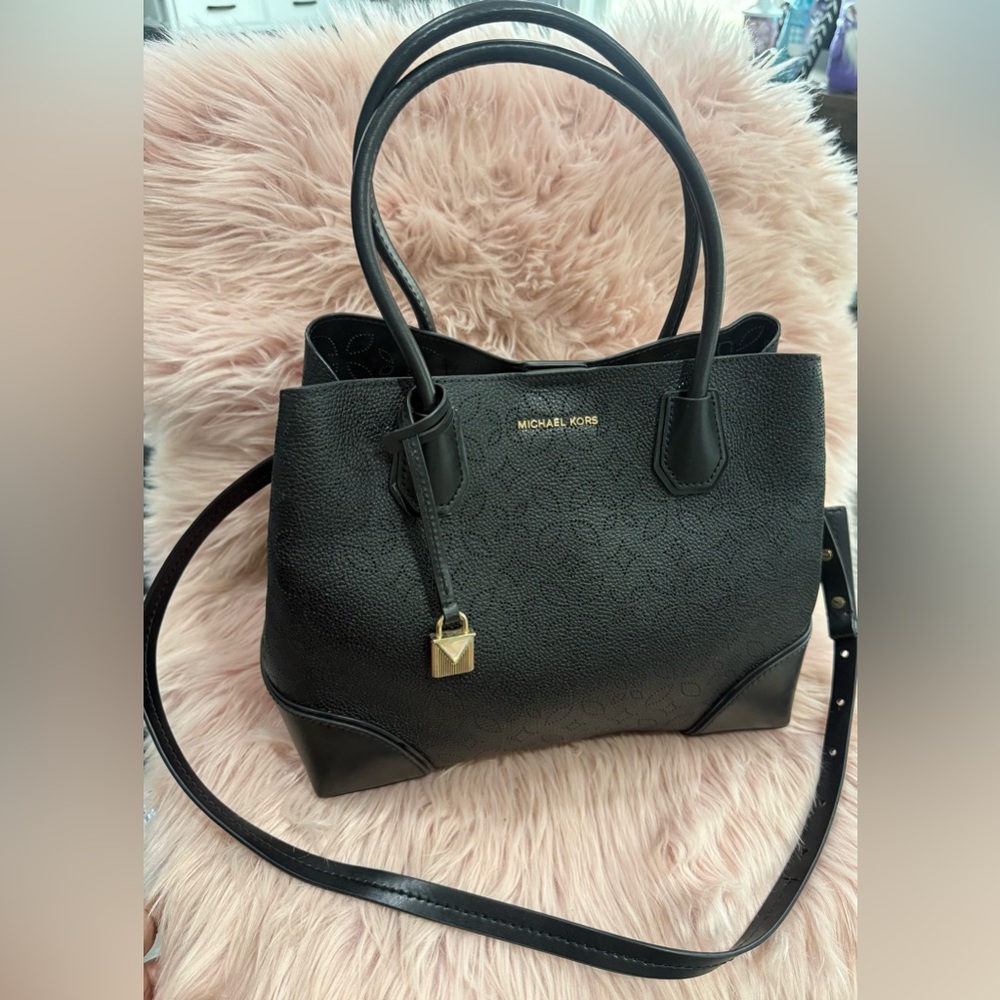Michael Kors Black Satchel with Versatile Design